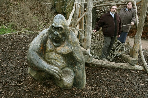 Mar�na a V�clav Van�atovi, primatologov� (prosinec 2007)