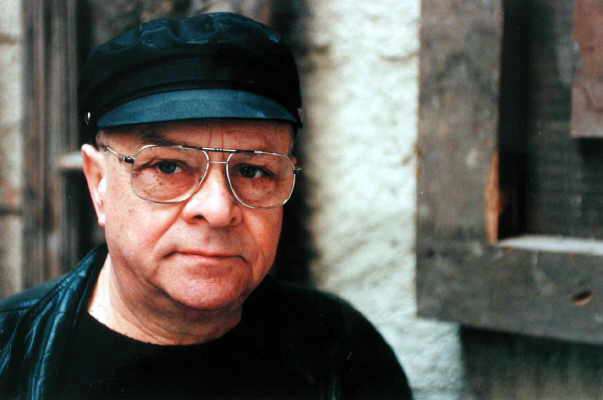 Ale� Vesel�, socha� (1999)